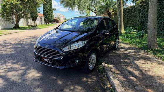 FORD FIESTA 1.6 TITANIUM PLUS HATCH 16V FLEX 4P POWERSHIFT